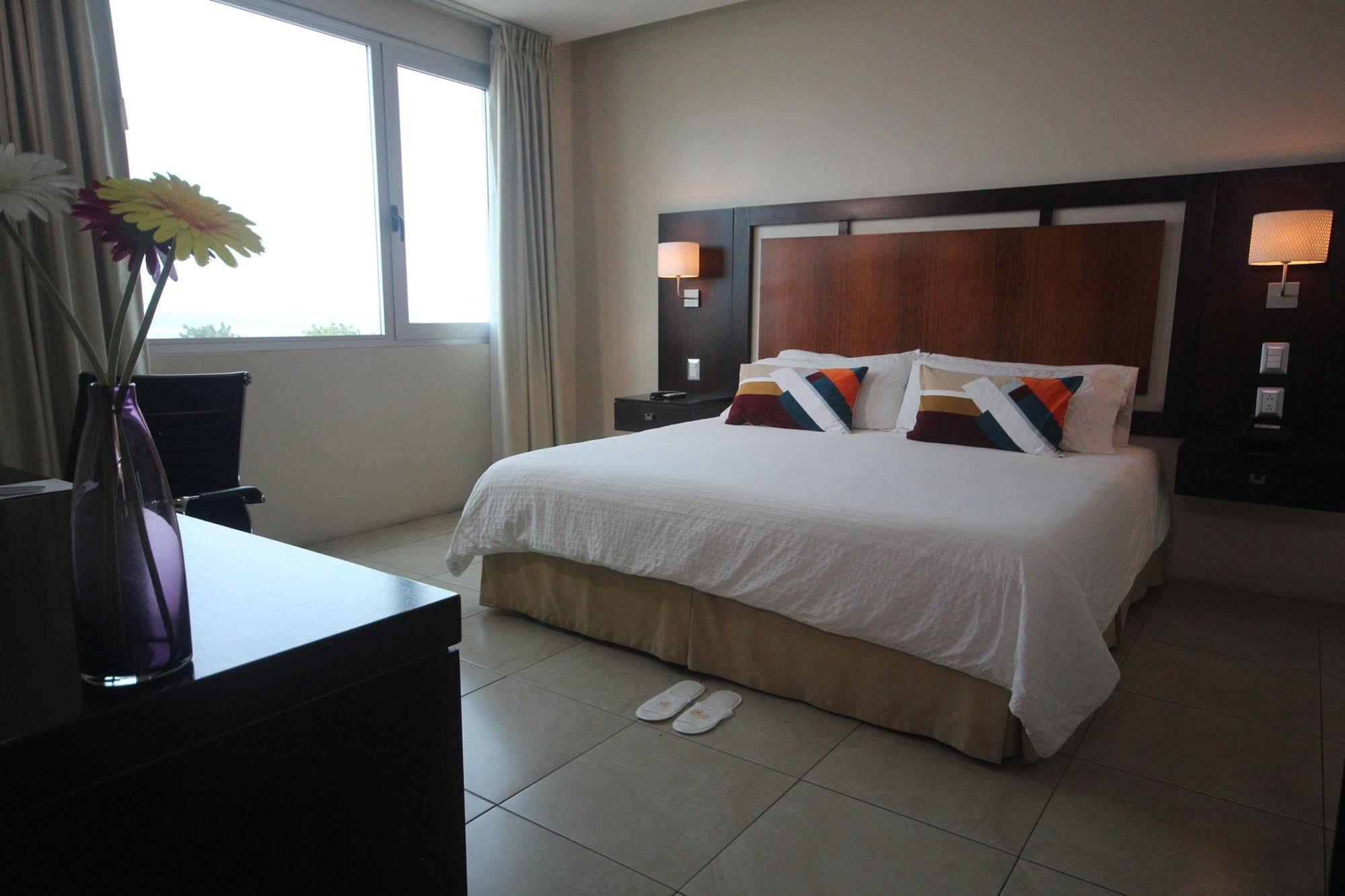 Hotel Perla Spondylus มันตา ภายนอก รูปภาพ